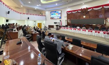 Pansus DPRD Gorontalo Bedah Revisi Perda Perizinan Berusaha, OPD Diminta Serius