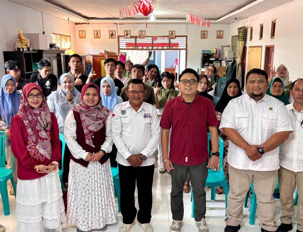 Literasi Keuangan Jadi Kunci Ketahanan Pangan Keluarga, Mahasiswa KKN-TEMATIK II Gelar Sosialisasi di Bandungan