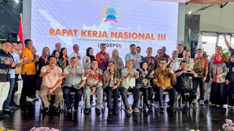 Rifli Katili Bahas Kepastian Penganggaran Sekretariat DPRD di Rakernas ASDEPSI